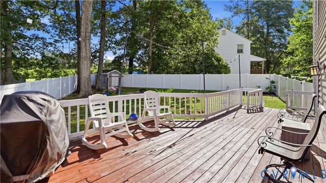 10501 Surry Rd, Chester, VA 23831