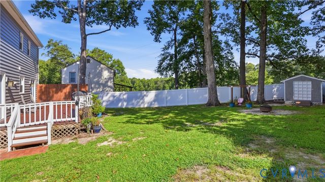 10501 Surry Rd, Chester, VA 23831