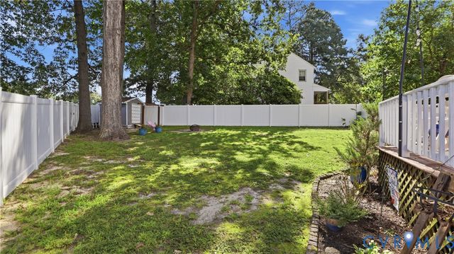 10501 Surry Rd, Chester, VA 23831