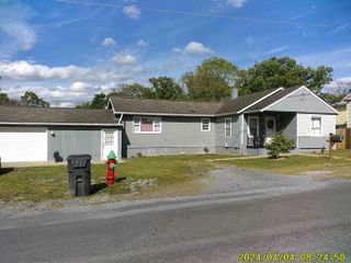 1006 SE 10TH ST, Shenandoah, VA 22849