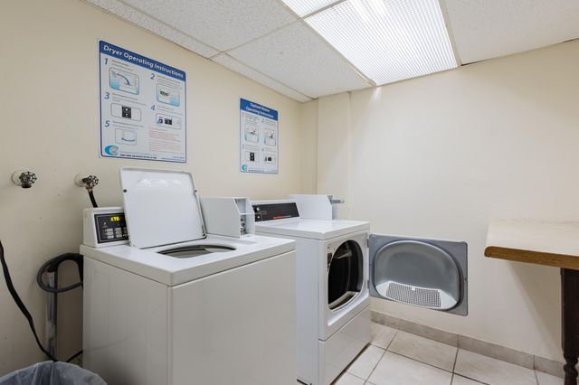 7000 NW 17th Street 419, Plantation, FL 33313