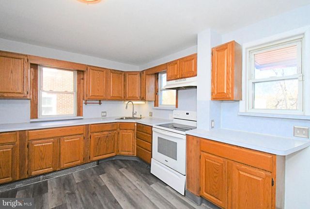 2721 COWPATH RD, Hatfield, PA 19440