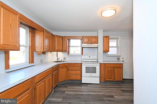 2721 COWPATH RD, Hatfield, PA 19440