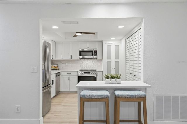 2549 OAKLEAF LANE 36C, Clearwater, FL 33763