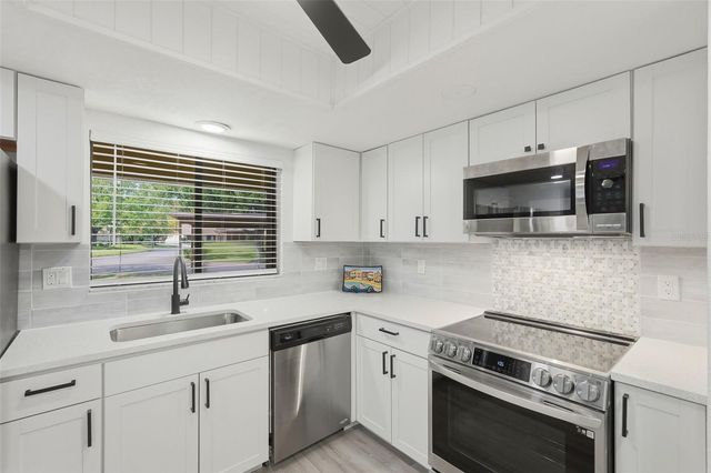 2549 OAKLEAF LANE 36C, Clearwater, FL 33763