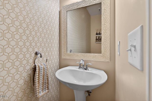 106 Constitution Drive, Durham, NC 27705