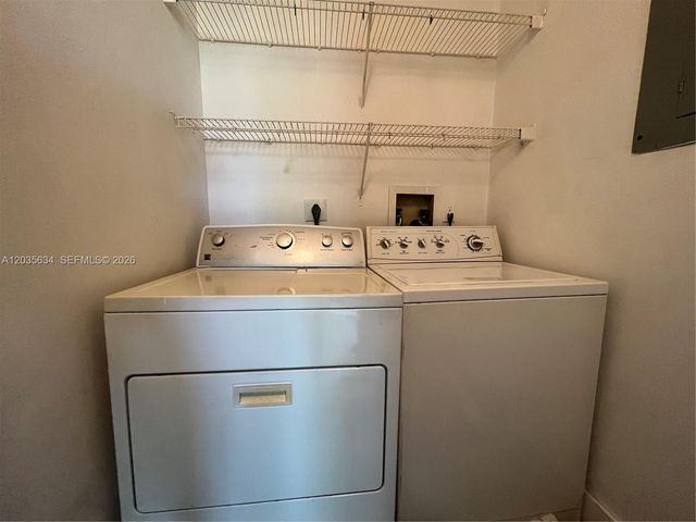 4035 W Mcnab Road F203, Pompano Beach, FL 33069