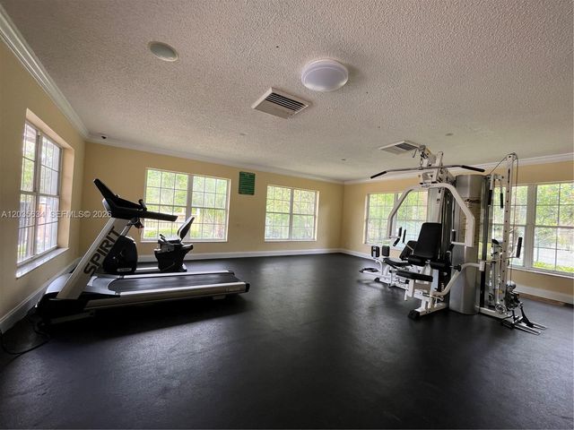 4035 W Mcnab Road F203, Pompano Beach, FL 33069