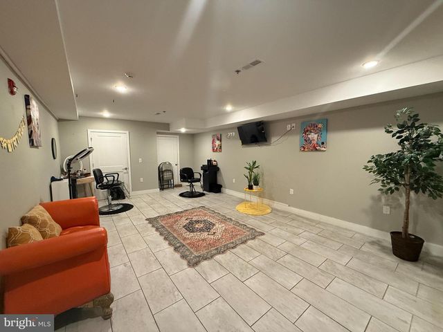 1824 RIDGE AVE, Philadelphia, PA 19130
