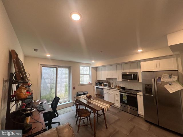 1824 RIDGE AVE, Philadelphia, PA 19130