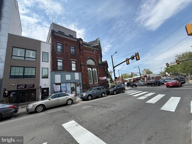 1824 RIDGE AVE, Philadelphia, PA 19130