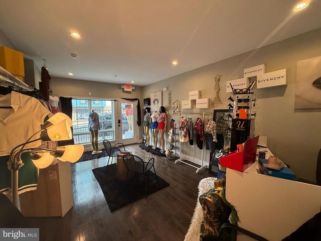 1824 RIDGE AVE, Philadelphia, PA 19130