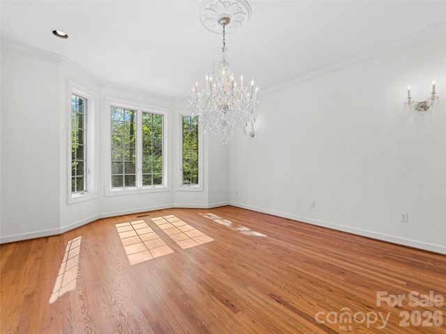 3 Fir Tree Lane, Asheville, NC 28803