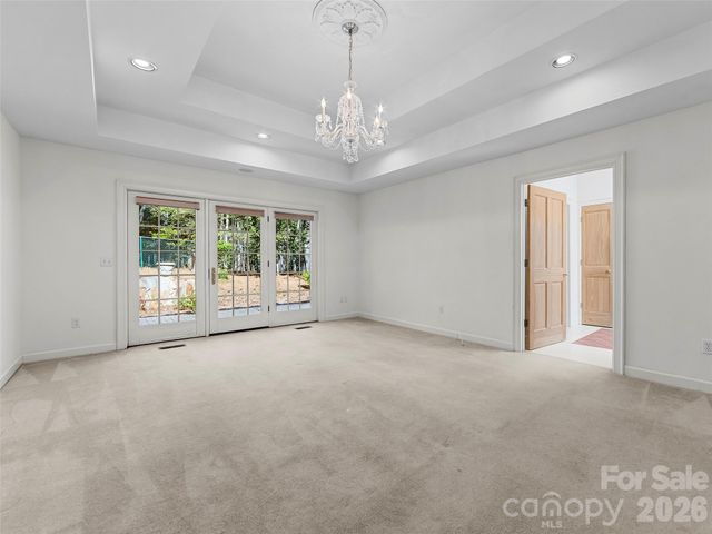 3 Fir Tree Lane, Asheville, NC 28803