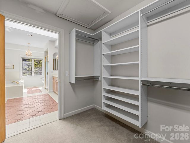 3 Fir Tree Lane, Asheville, NC 28803
