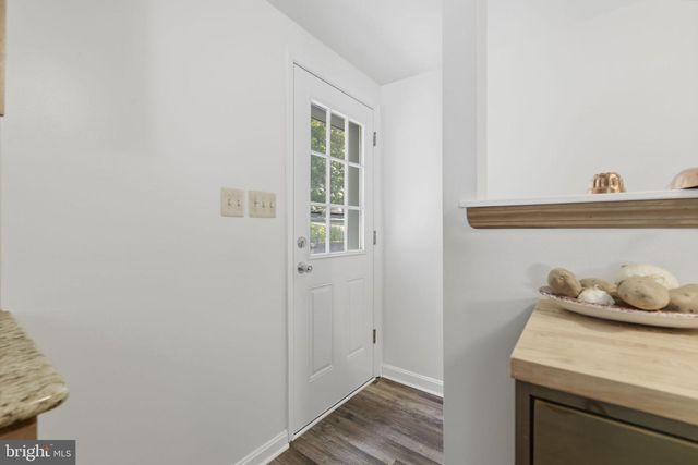 300 OAKBROOK DR, Felton, PA 17322