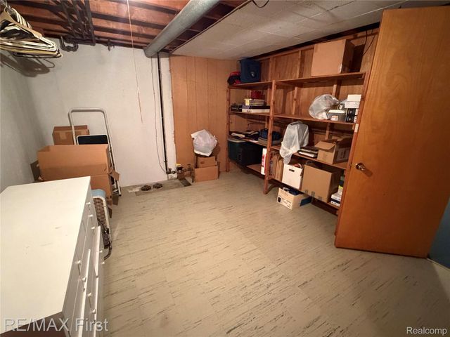 25886 Masch Avenue, Warren, MI 48091