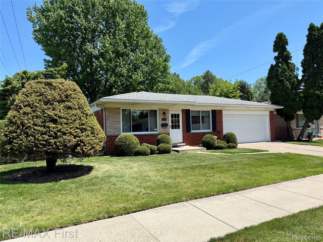 25886 Masch Avenue, Warren, MI 48091