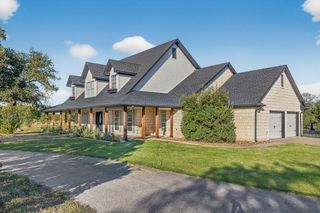 435 Oxbow TRL, Marble Falls, TX 78654