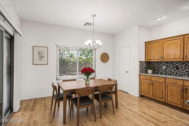 2073 E HAWKEN Way, Chandler, AZ 85286