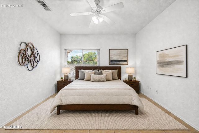 2073 E HAWKEN Way, Chandler, AZ 85286