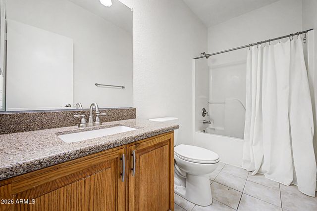 2073 E HAWKEN Way, Chandler, AZ 85286