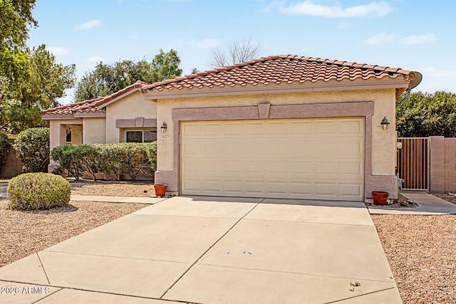 2073 E HAWKEN Way, Chandler, AZ 85286