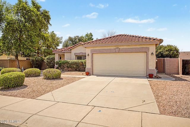 2073 E HAWKEN Way, Chandler, AZ 85286