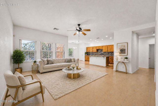 2073 E HAWKEN Way, Chandler, AZ 85286