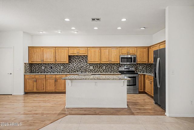 2073 E HAWKEN Way, Chandler, AZ 85286