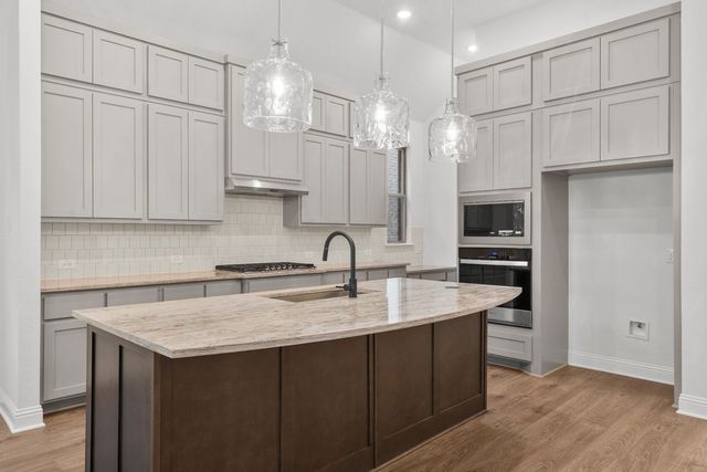 4213 Attwater Street, Mckinney, TX 75071