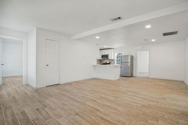 4420 Cochise Drive, Balch Springs, TX 75180