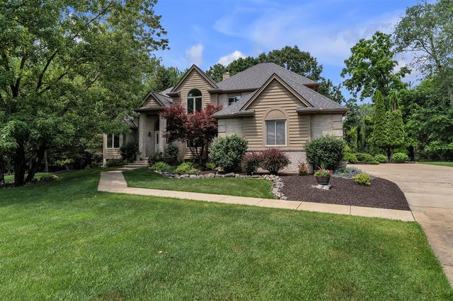 24491 Forest Drive, South Lyon, MI 48178