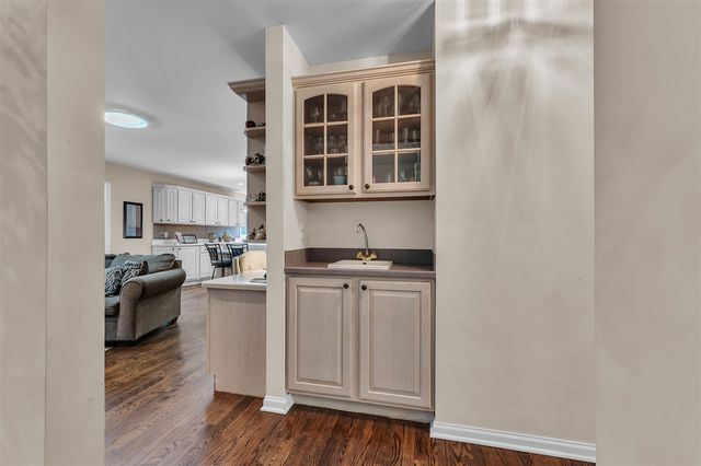 24491 Forest Drive, South Lyon, MI 48178