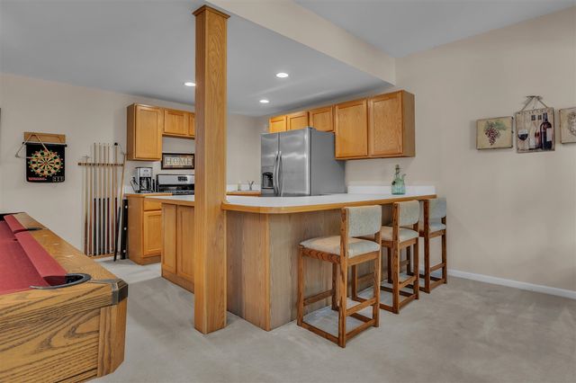 24491 Forest Drive, South Lyon, MI 48178