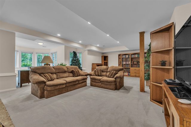 24491 Forest Drive, South Lyon, MI 48178