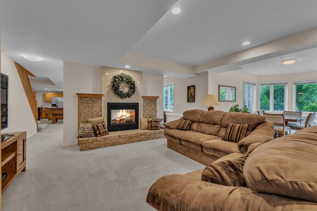 24491 Forest Drive, South Lyon, MI 48178