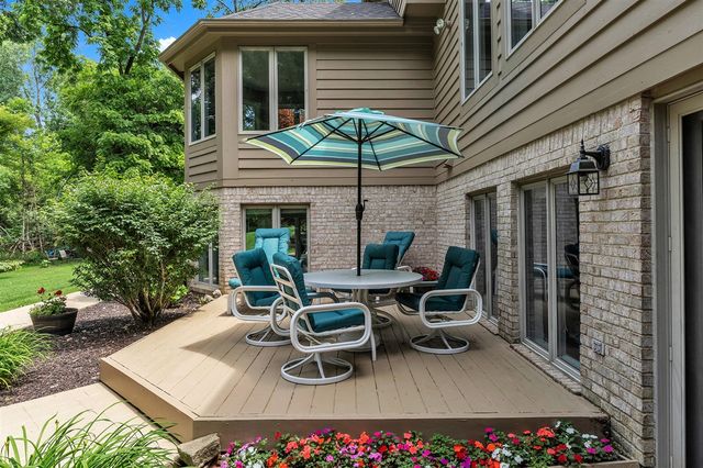 24491 Forest Drive, South Lyon, MI 48178