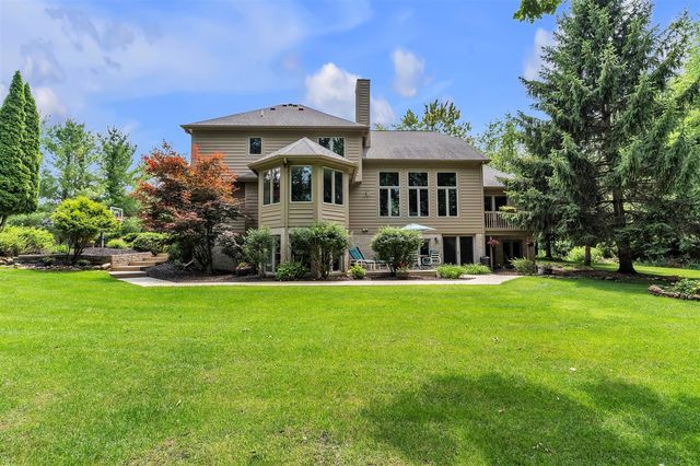 24491 Forest Drive, South Lyon, MI 48178
