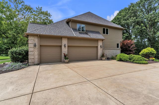 24491 Forest Drive, South Lyon, MI 48178