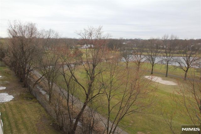 2403 Windsor Park Court 403, Englewood, NJ 07631