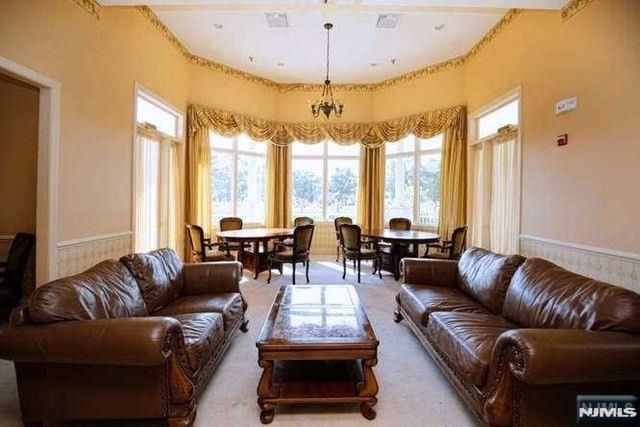 2403 Windsor Park Court 403, Englewood, NJ 07631