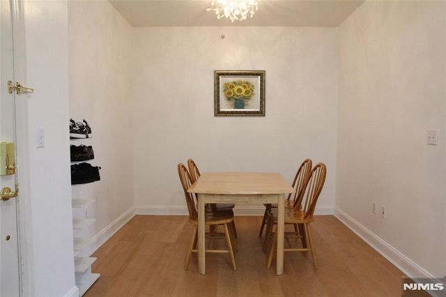 2403 Windsor Park Court 403, Englewood, NJ 07631