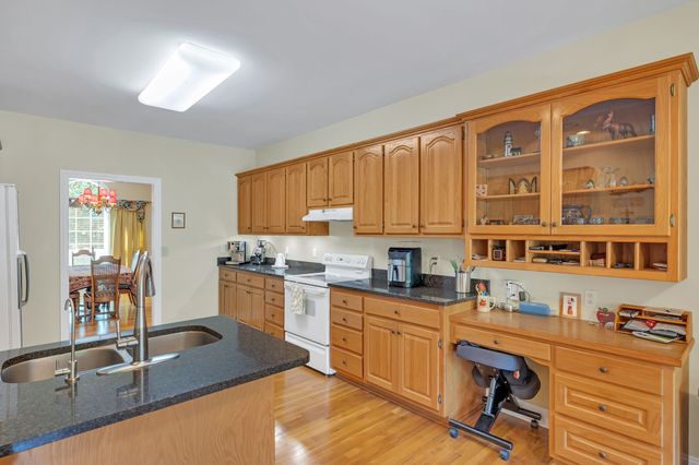 178 Sugar Leaf Cir, Winchester, TN 37398