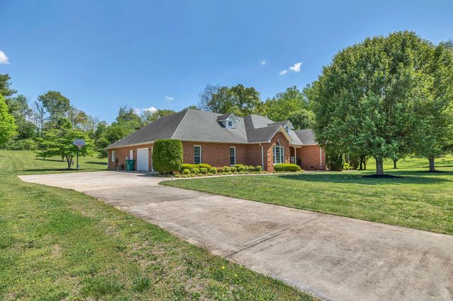 178 Sugar Leaf Cir, Winchester, TN 37398