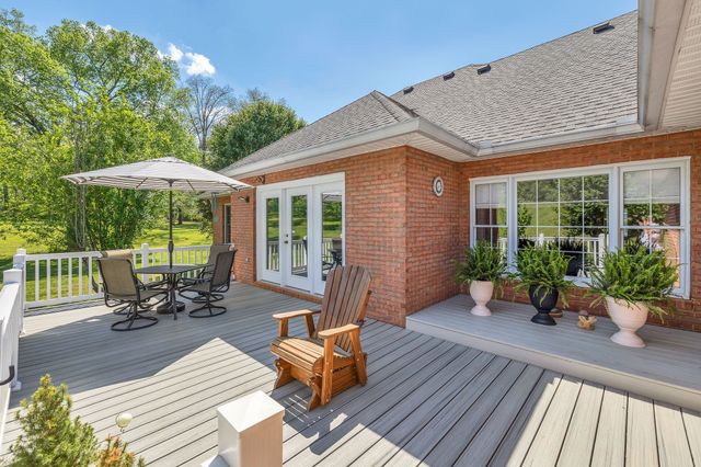 178 Sugar Leaf Cir, Winchester, TN 37398
