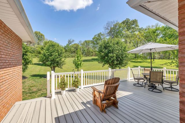178 Sugar Leaf Cir, Winchester, TN 37398