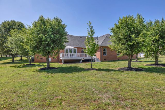 178 Sugar Leaf Cir, Winchester, TN 37398