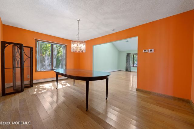 683 Mccormick Drive, Toms River, NJ 08753