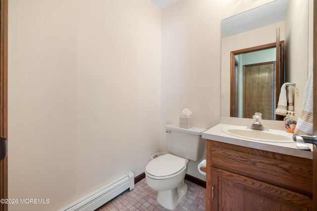 683 Mccormick Drive, Toms River, NJ 08753